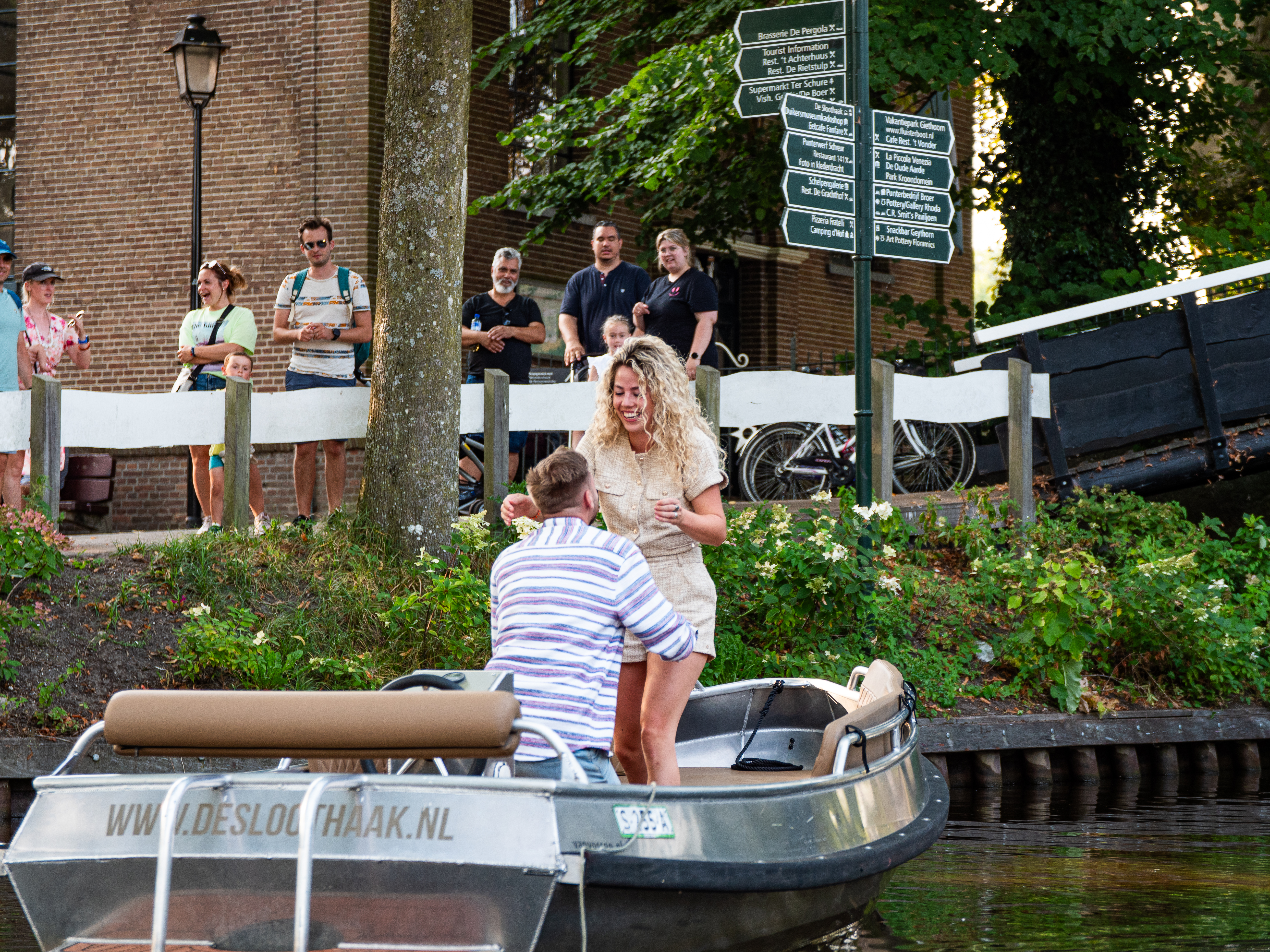 proposal private boat tour giethoorn