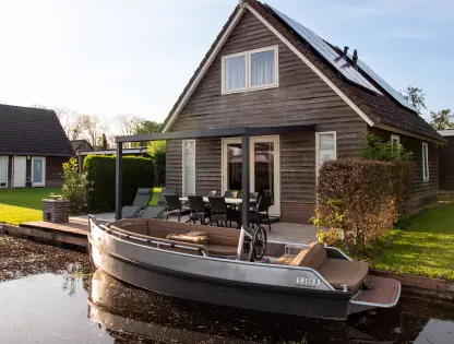 vakantiehuis-met-sloep-huren
